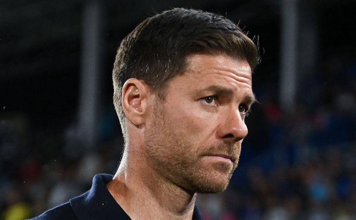 阿隆索下课新风波揭秘！球星爆料其硬碰皇马高层，结局早有预兆